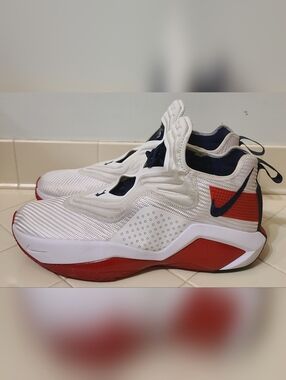 Nike LeBron Soldier 14 USA Men's Size 16
